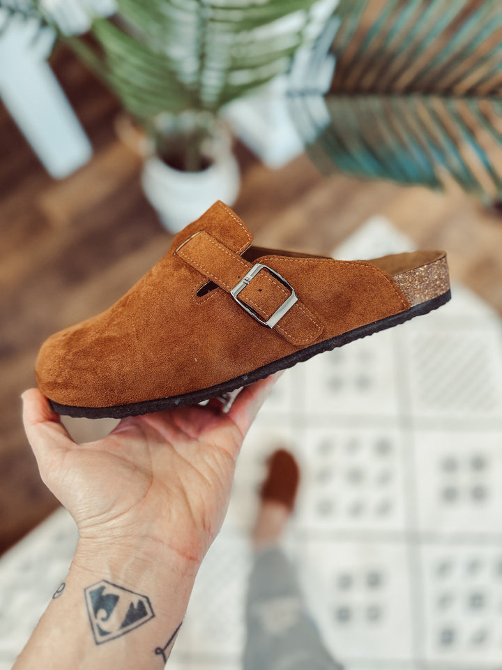 Bria Cork Clogs - Whiskey